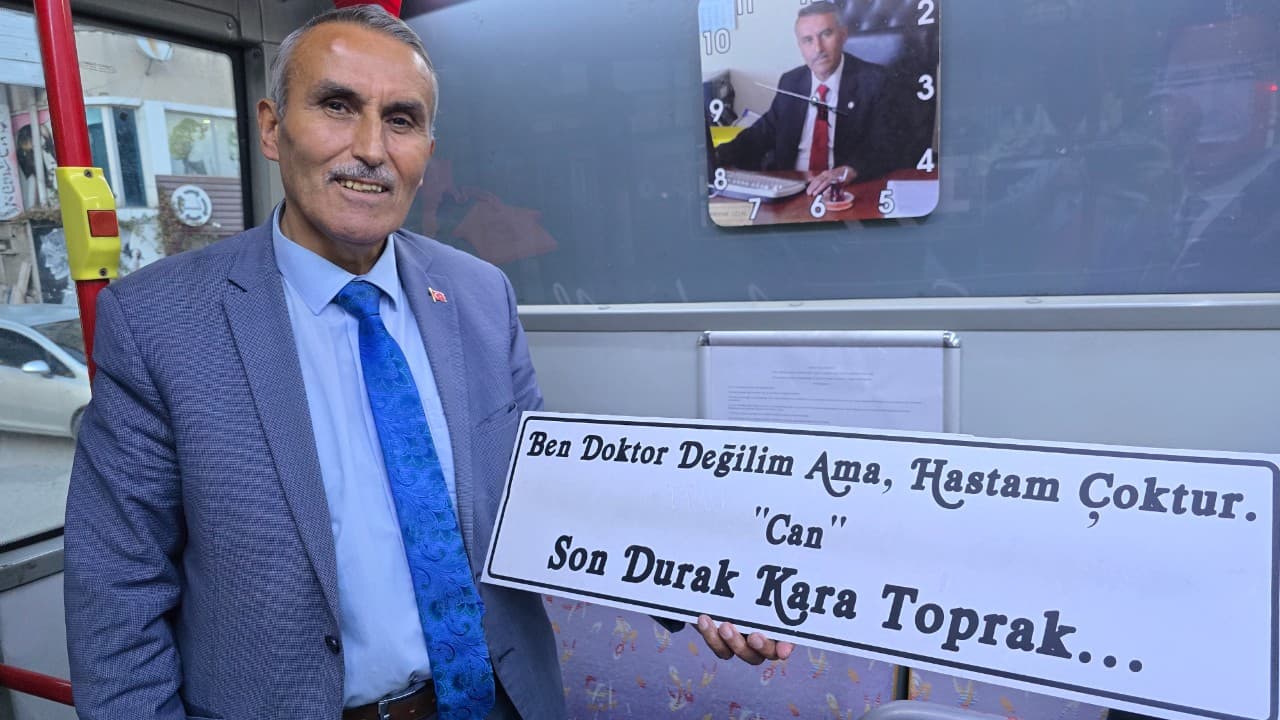 Yozgat'ta Manili Kaptan'ın Nezaketi Yolcuları Etkiliyor