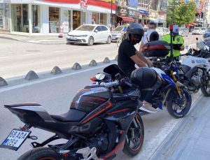 Abart Egzozlu Motosikletliye Rekor Ceza: 9 Bin 267 Lira