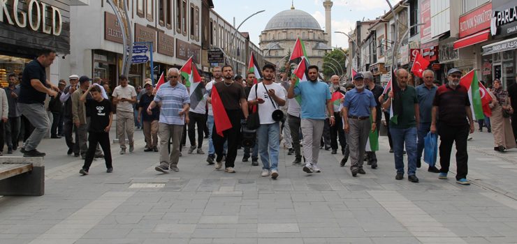 YOZGAT GENÇ İHH: GAZZE İÇİN SUSMAYACAĞIZ!