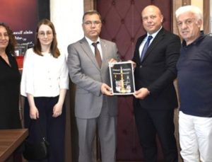 YOZGAT’IN DİLİ SÖZLÜK OLDU: MÜDÜRE SUNULDU