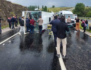 Yozgat’ta Korkunç Kaza! Bilançoda 2 Ölü, 20 Yaralı