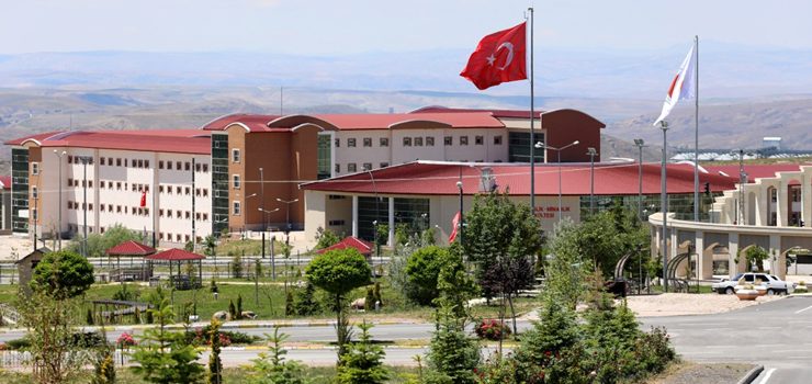 YOBÜ İLE TÜRKSAT BULUŞTU İŞBİRLİĞİNE İLK ADIM ATILDI!